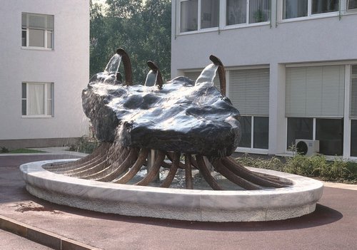 MONUMENT FÜR EINEN WAL 1990